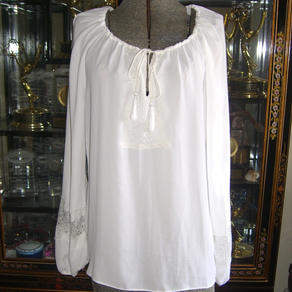 NWOT T TAHARI WHITE LACE INSERT BLOUSE TOP S